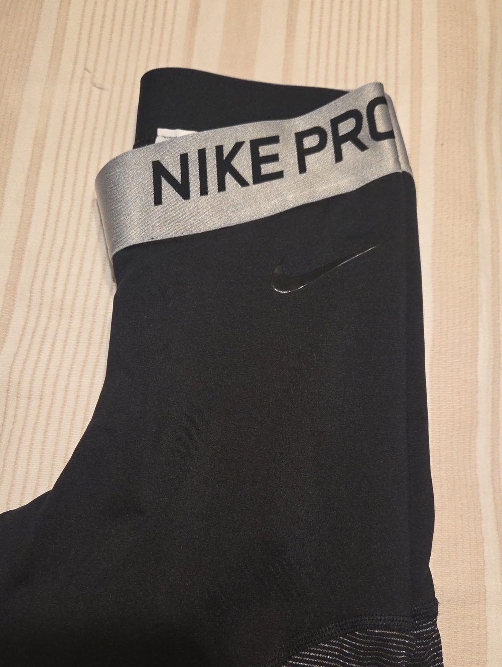 Nike Pro Black leggings with Silver Waistband